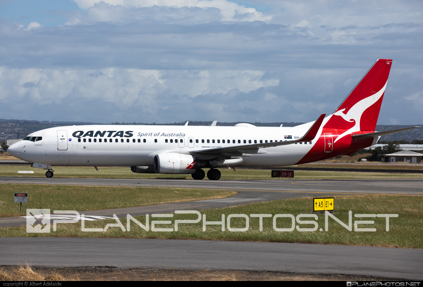 Boeing 737-800 - VH-VXL operated by Qantas #b737 #b737nextgen #b737ng #boeing #boeing737 #qantas