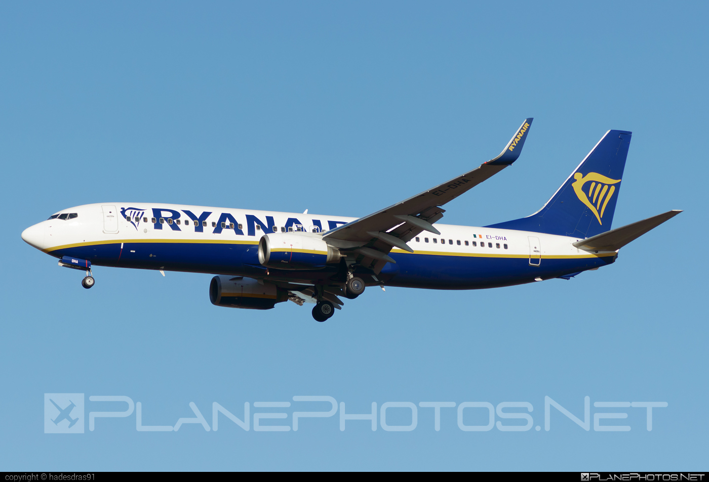 Boeing 737-800 - EI-DHA operated by Ryanair #b737 #b737nextgen #b737ng #boeing #boeing737 #ryanair