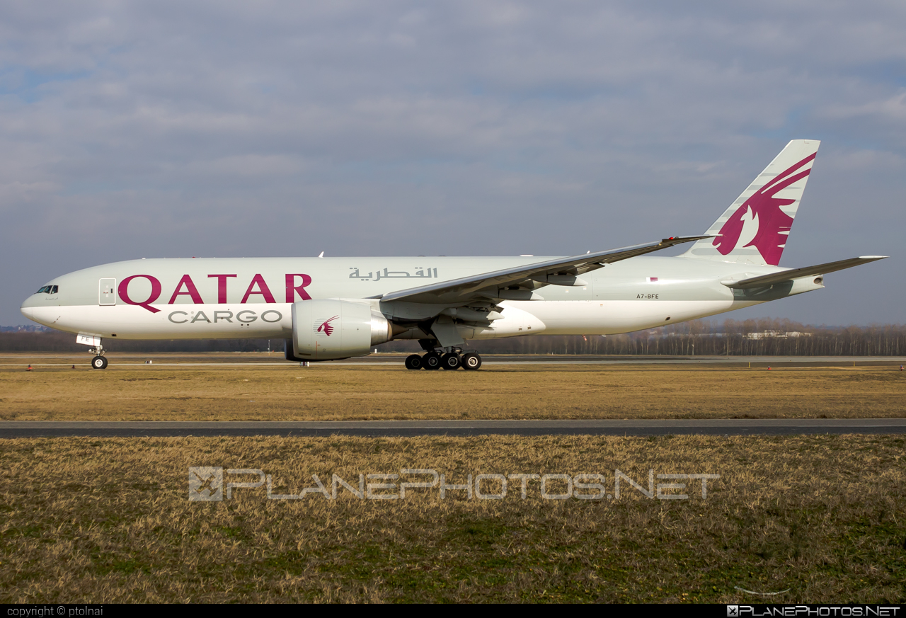 Boeing 777F - A7-BFE operated by Qatar Airways Cargo #b777 #b777f #b777freighter #boeing #boeing777 #qatarairwayscargo #tripleseven