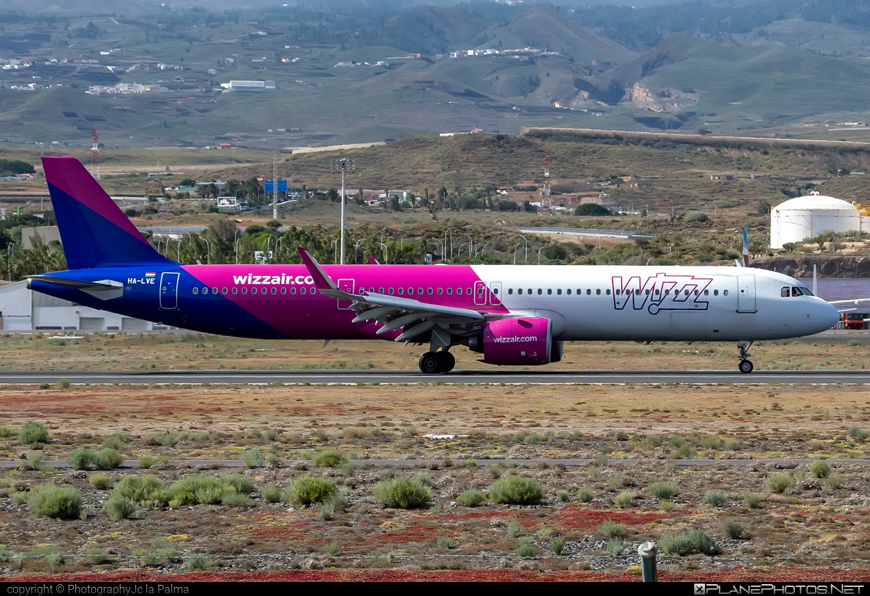 Airbus A321-271NX - HA-LVE operated by Wizz Air #a320family #a321 #a321neo #airbus #airbus321 #airbus321lr #wizz #wizzair