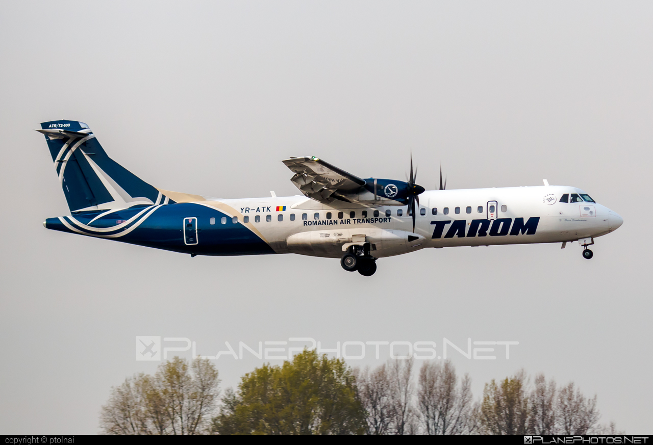 ATR 72-600 - YR-ATK operated by Tarom #atr #atr72 #atr72600