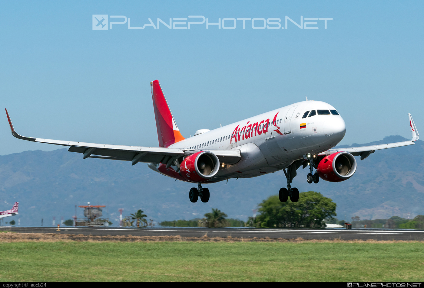Airbus A320-214 - N748AV operated by Avianca #a320 #a320family #airbus #airbus320 #avianca