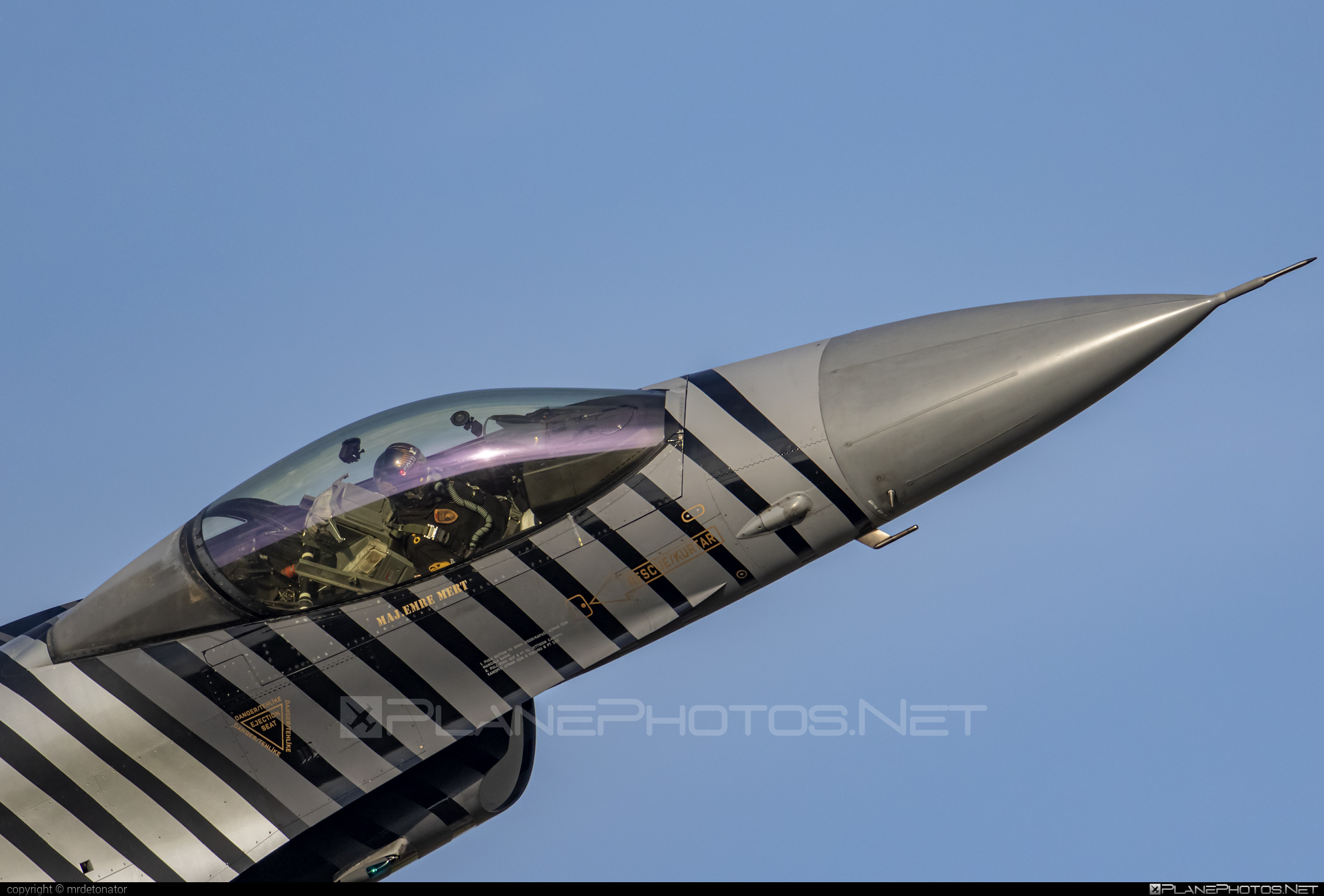 TAI F-16C Fighting Falcon - 88-0021 operated by Türk Hava Kuvvetleri (Turkish Air Force) #TurkHavaKuvvetleri #f16 #f16c #fightingfalcon #siaf2022 #turkishairforce