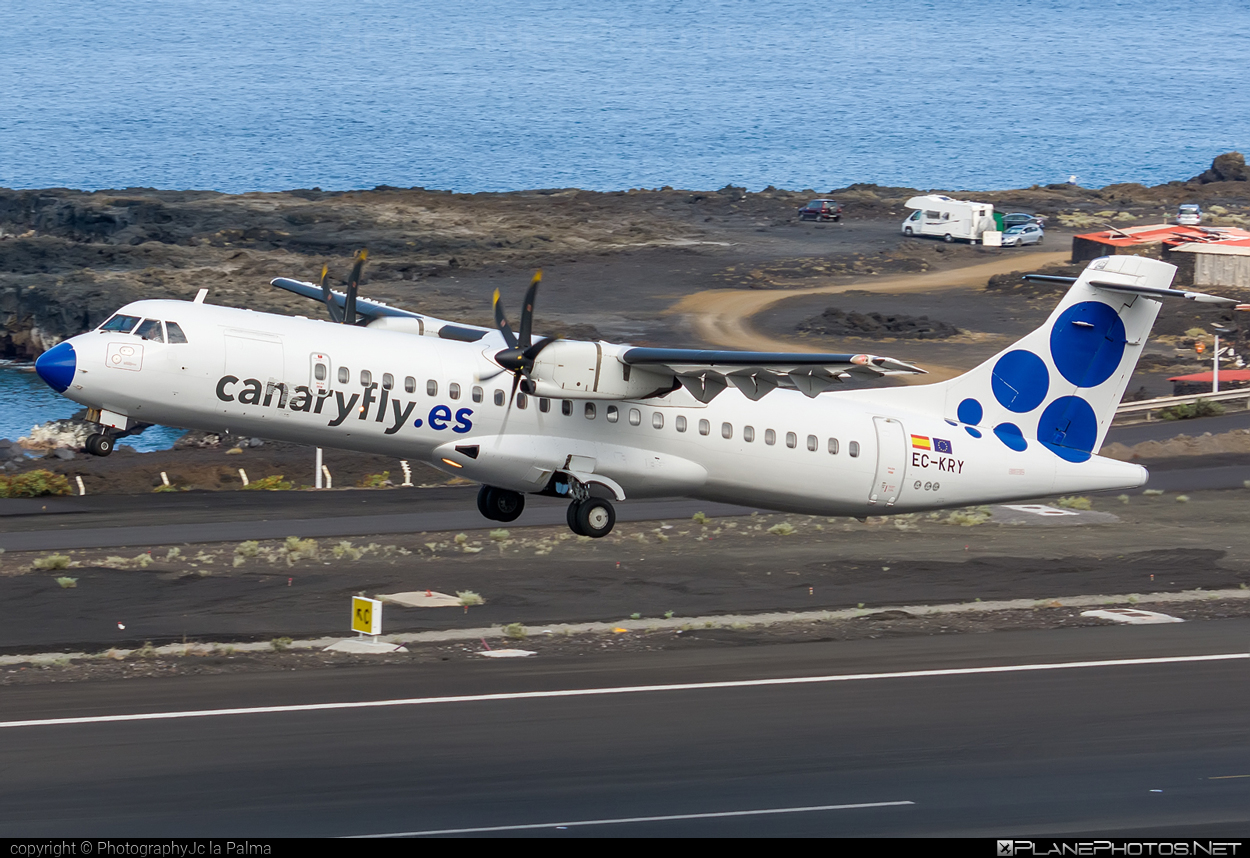 ATR 72-212A - EC-KRY operated by Canaryfly #atr #atr72 #atr72212a #atr72500
