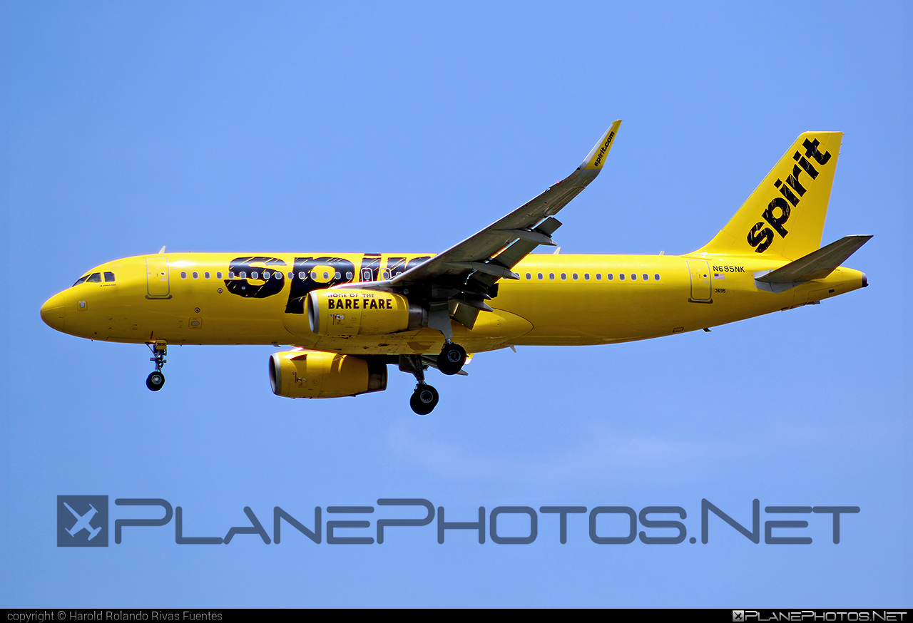 Airbus A320-232 - N695NK operated by Spirit Airlines #PalmerolaIntl #SpiritAirlines #a320 #a320family #airbus #airbus320