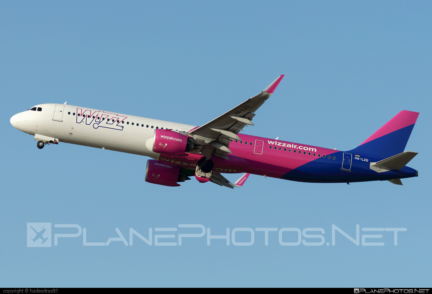 Airbus A321-271NX - HA-LZO operated by Wizz Air #a320family #a321 #a321neo #airbus #airbus321 #airbus321lr #wizz #wizzair
