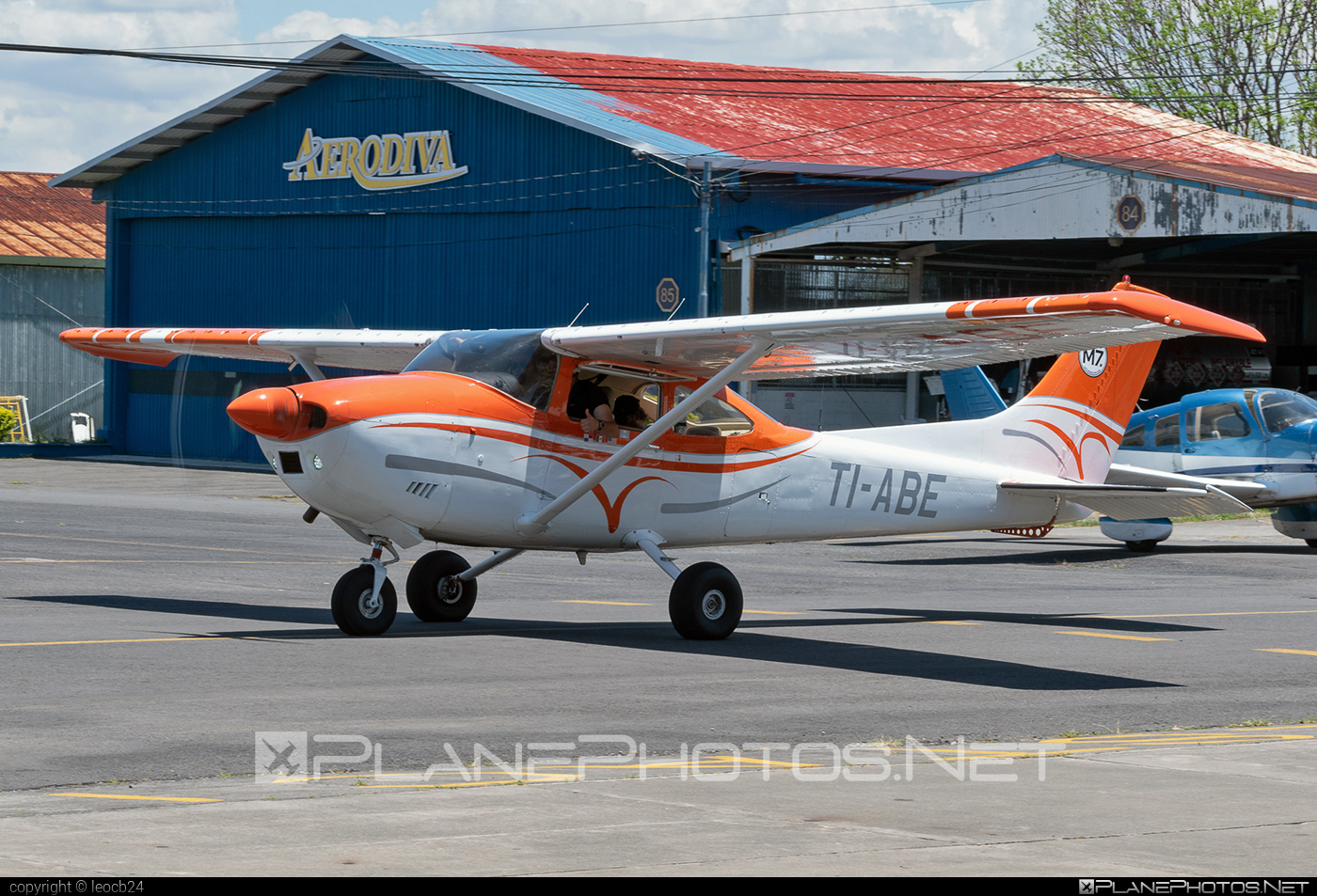 Cessna 182Q Skylane - TI-ABE operated by Private operator #cessna #cessna182 #cessna182q #cessna182qskylane #cessna182skylane #cessnaskylane