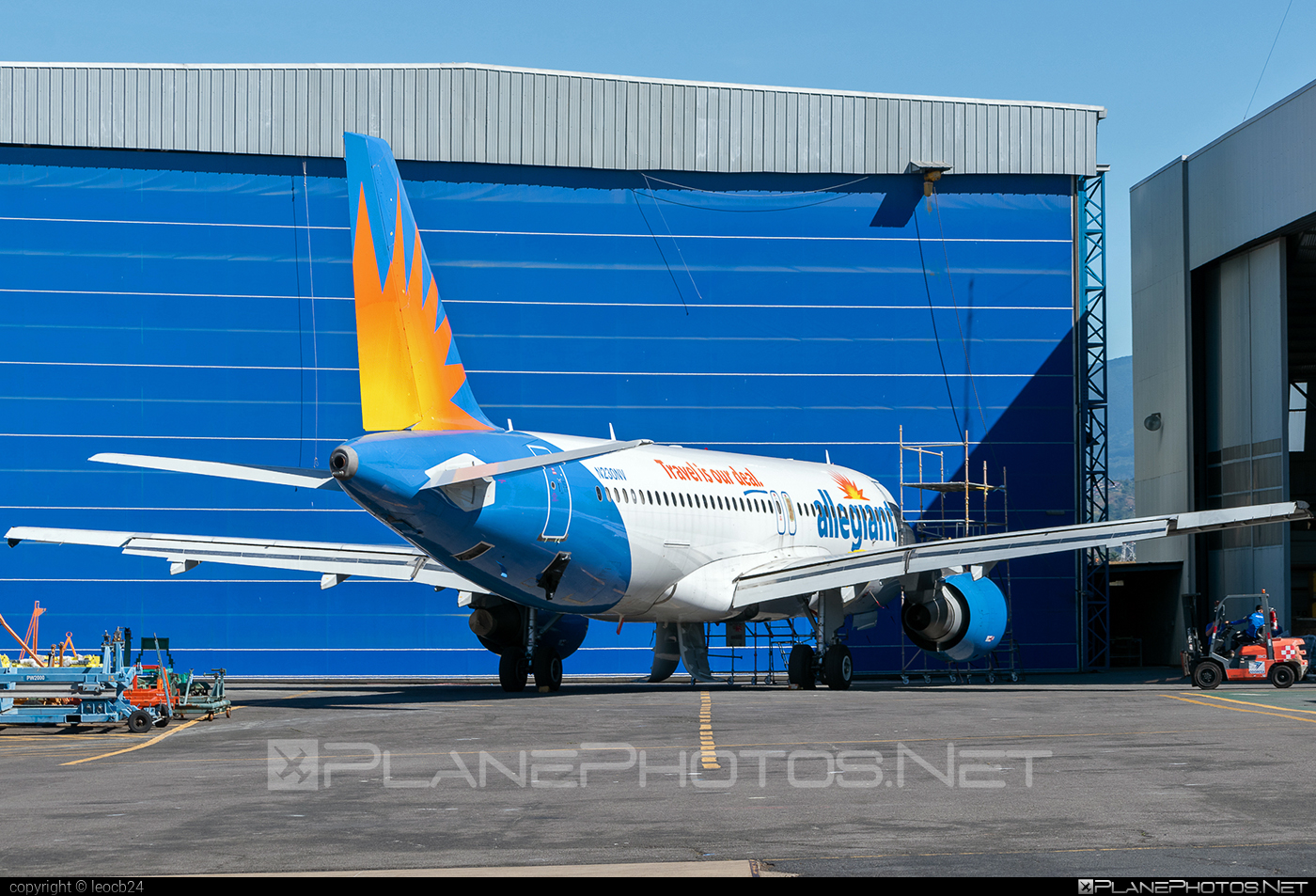 Airbus A320-214 - N230NV operated by Allegiant Air #a320 #a320family #airbus #airbus320