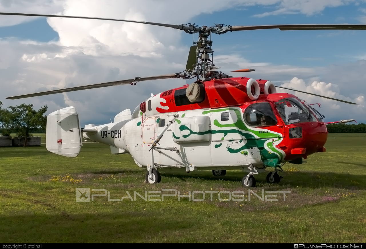 Kamov Ka-32A - UR-CBH operated by Private operator #ka32a #kamov #kamov32 #kamov32a