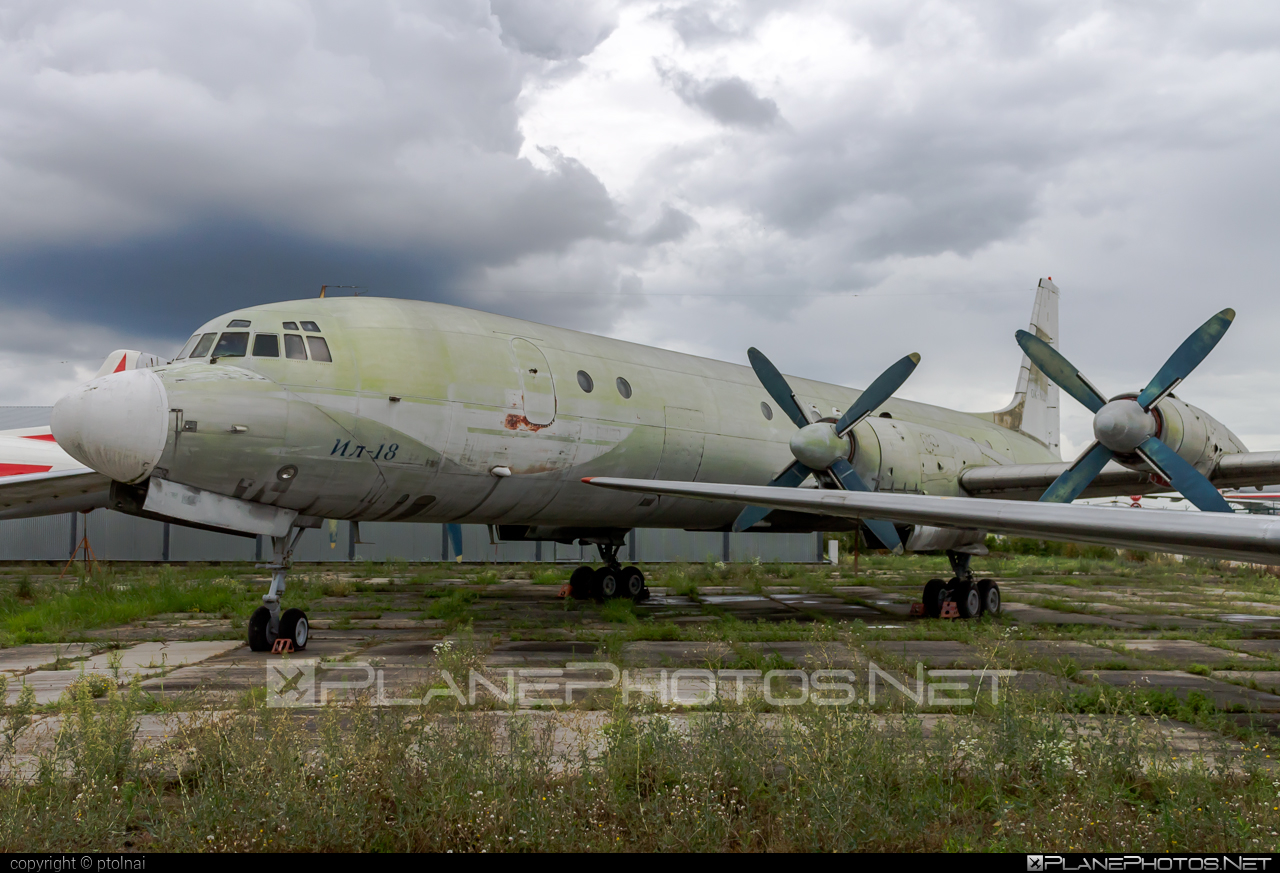 Ilyushin Il-18B - OK-NAA operated by ČSA Československé aerolínie #il18 #il18b #ilyushin