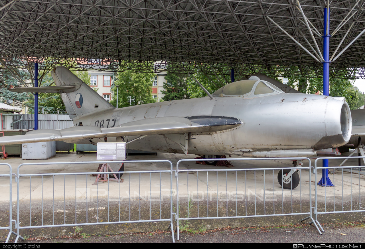 Mikoyan-Gurevich MiG-17F - 0872 operated by Letectvo ČSĽA (Czechoslovak Air Force) #czechoslovakairforce #letectvocsla #mig #mikoyangurevich