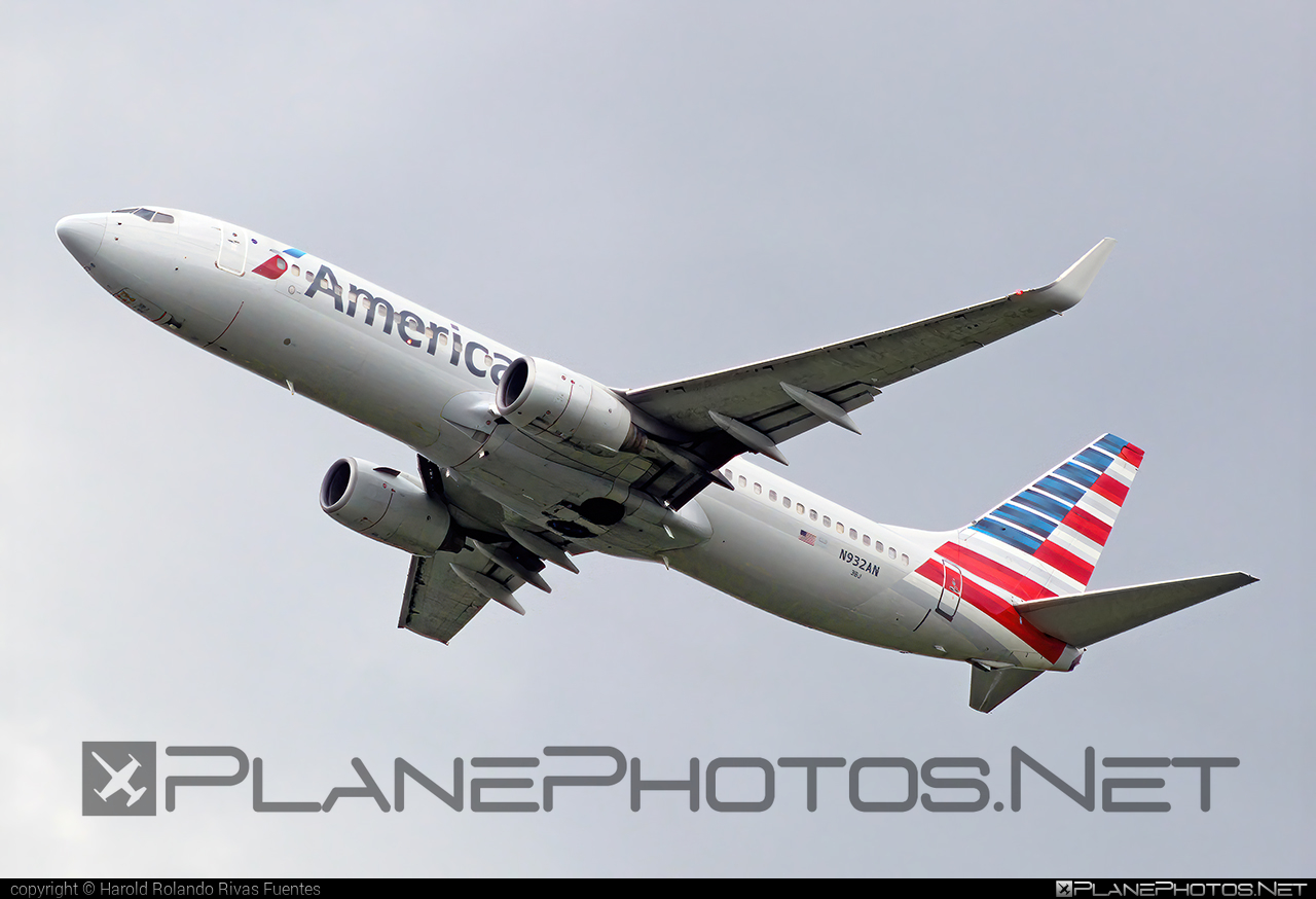 29659_Boeing-737-800_N932AN.jpg