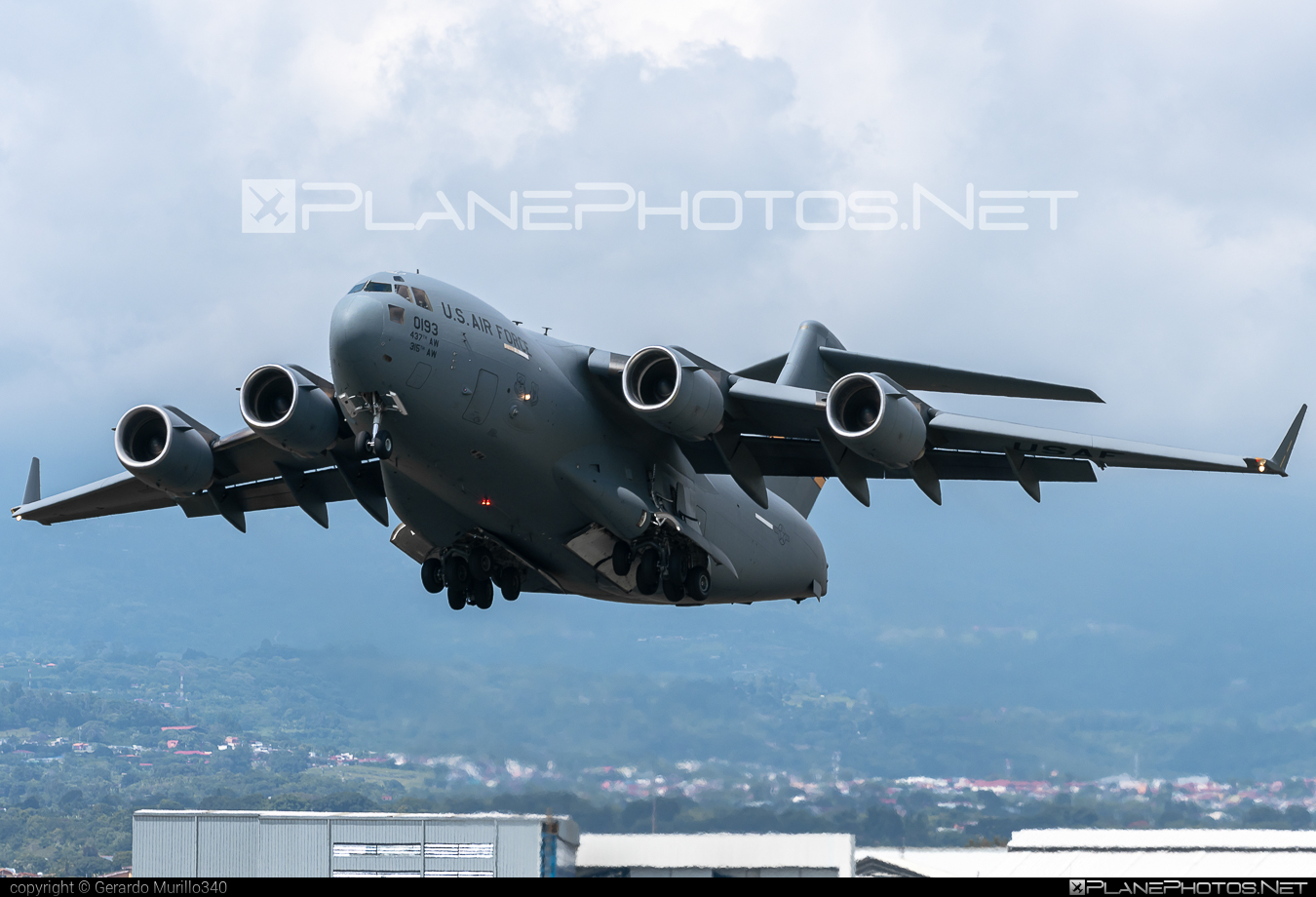 Boeing C-17A Globemaster III - 01-0193 operated by US Air Force (USAF) #boeing #c17 #c17globemaster #globemaster #globemasteriii #usaf #usairforce