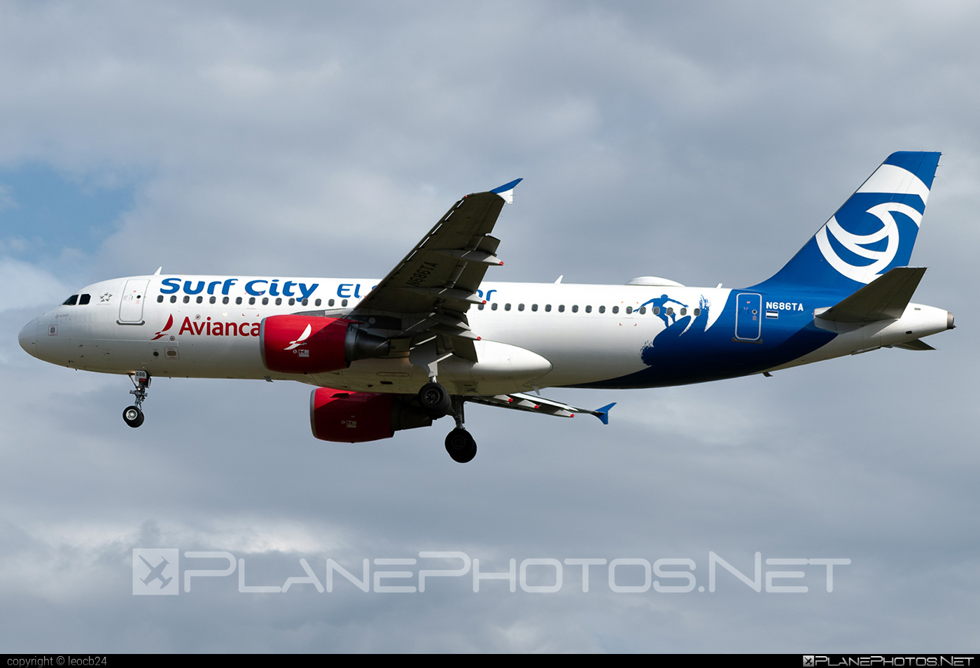 Airbus A320-214 - N686TA operated by Avianca El Salvador #AviancaElSalvador #a320 #a320family #airbus #airbus320 #avianca