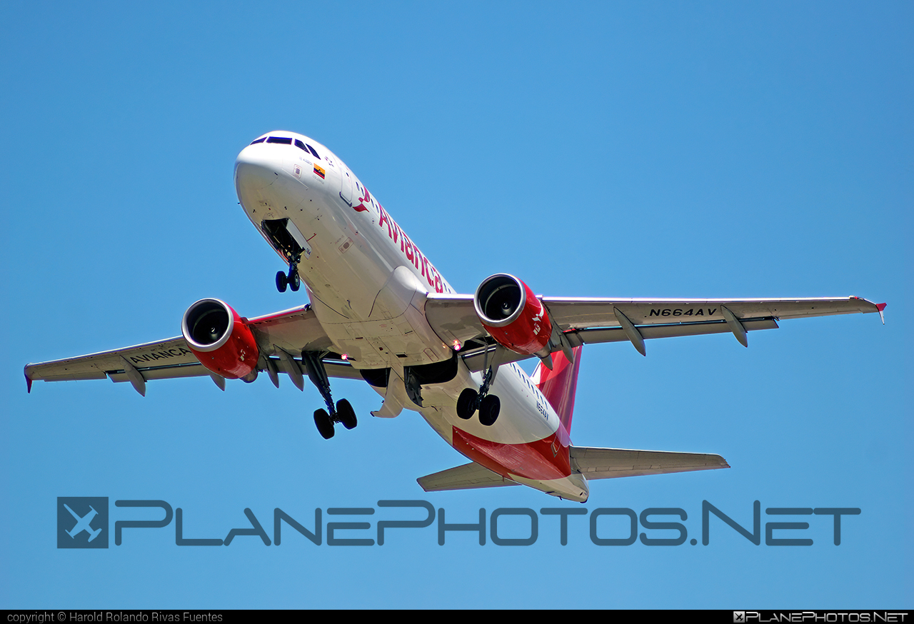 Airbus A320-214 - N664AV operated by Avianca #a320 #a320family #airbus #airbus320 #avianca