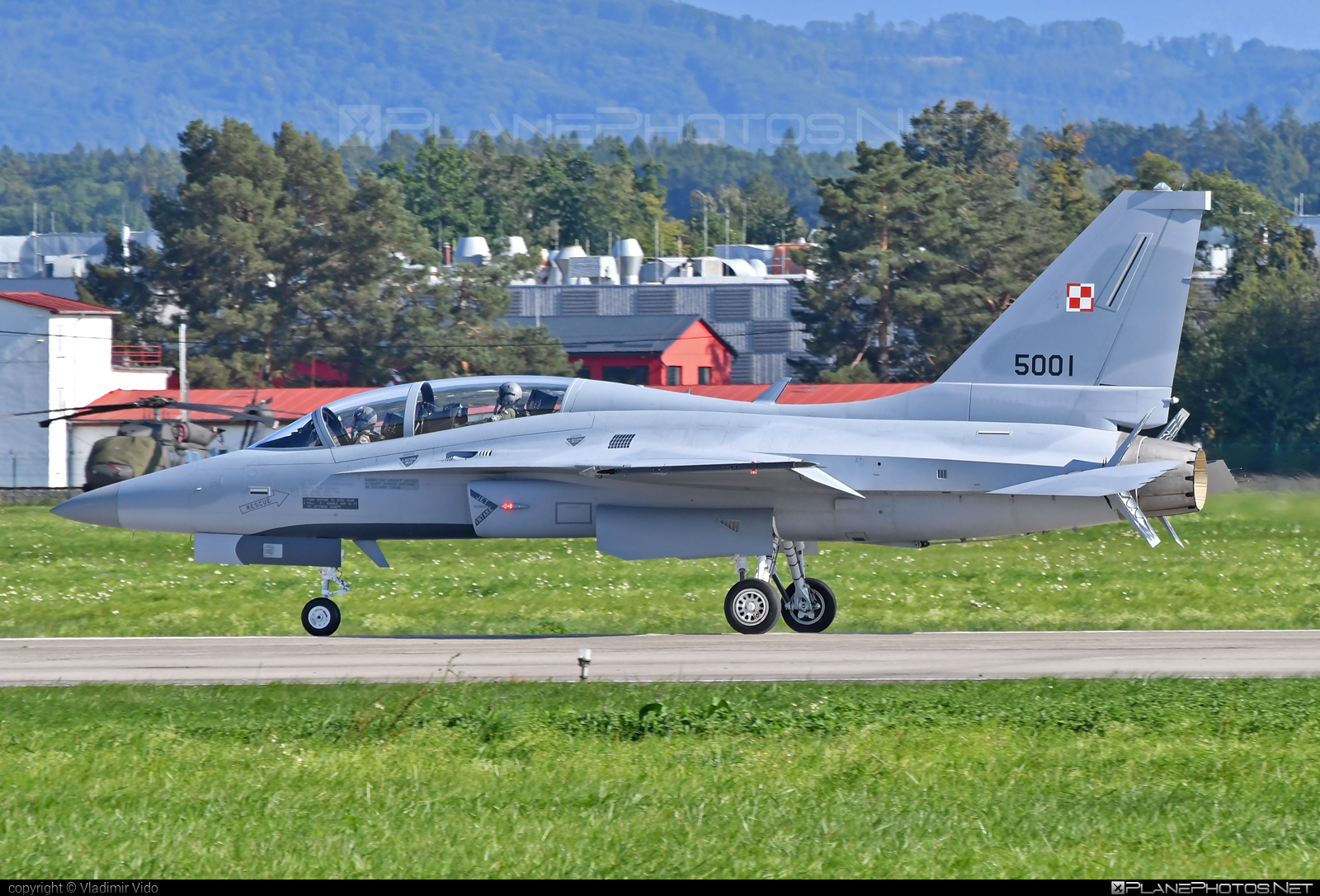 KAI FA-50GF Golden Eagle - 5001 operated by Siły Powietrzne Rzeczypospolitej Polskiej (Polish Air Force) #fa50gf #kai #kaiFa50gf #kaiT50 #koreaaerospaceindustries #natodays2023 #polishairforce #silypowietrzne #t50 #t50goldenEagle