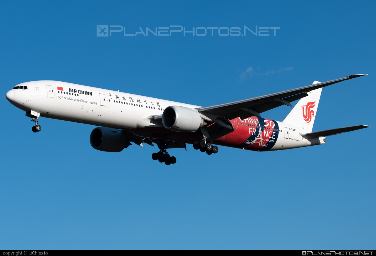 Boeing 777-300ER - B-2047 operated by Air China #airchina #b777 #b777er #boeing #boeing777 #tripleseven