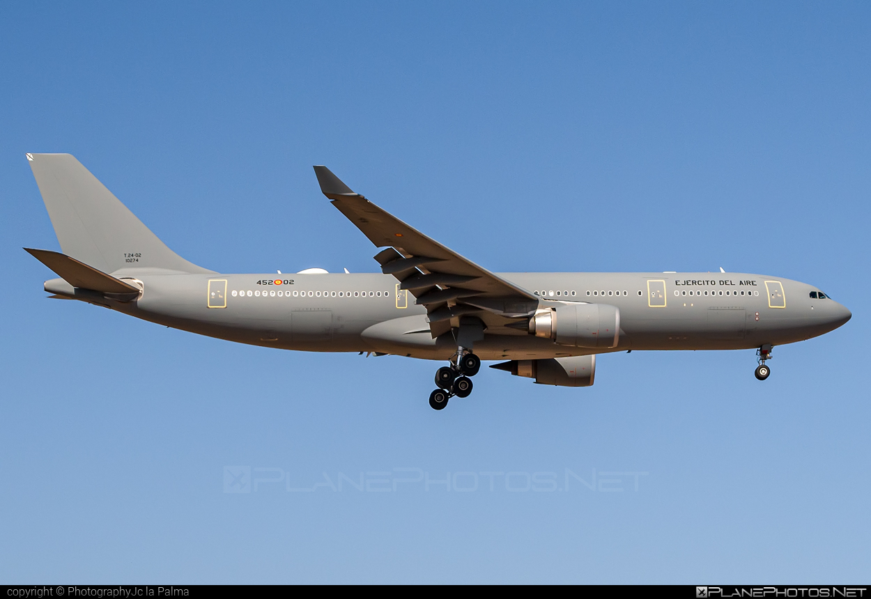 Airbus A330-202 - T.24-02 operated by Ejército del Aire (Spanish Air Force) #a330 #a330family #airbus #airbus330 #ejercitoDelAire #spanishAirForce