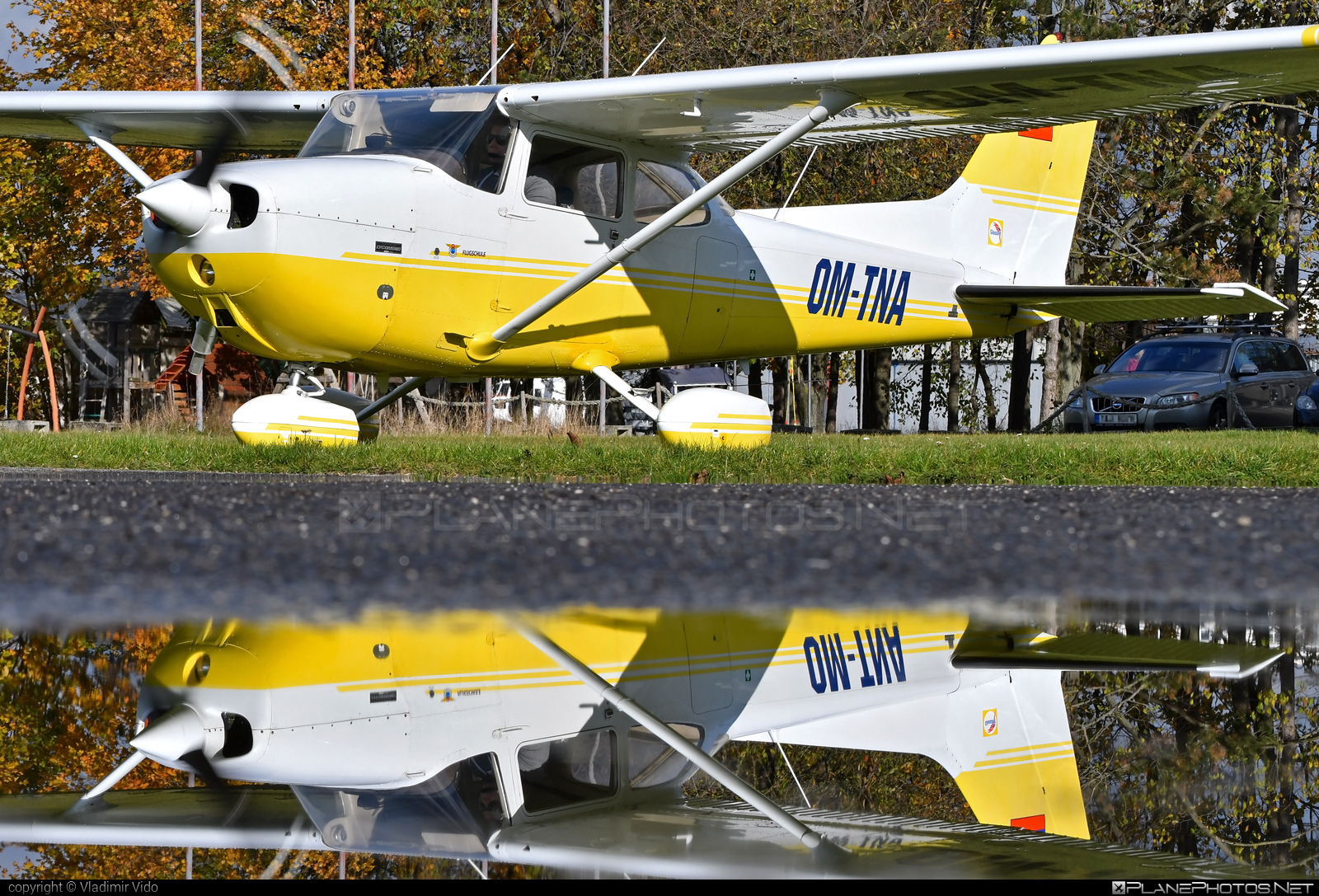 Cessna 172P SkyHawk II - OM-TNA operated by Aeroklub Trenčín #cessna #cessna172 #cessna172p #cessna172pskyhawk #cessna172skyhawk #cessnaskyhawk #skyhawkii