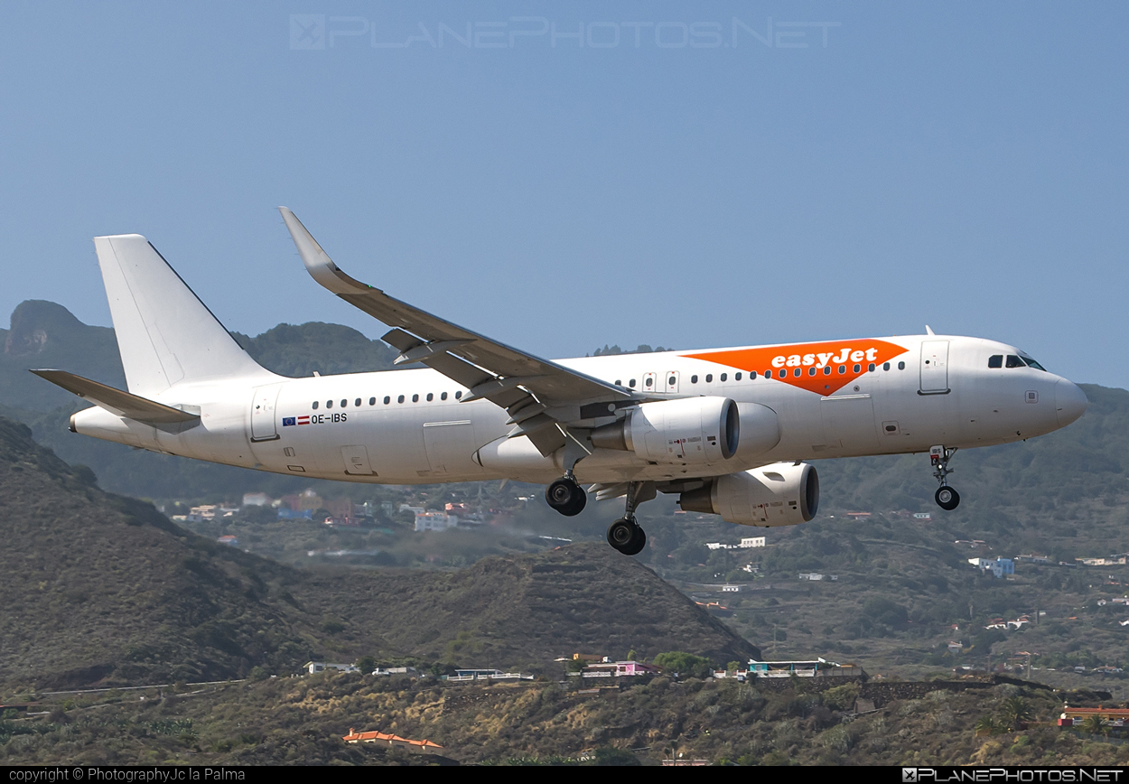 Airbus A320-214 - OE-IBS operated by easyJet Europe #a320 #a320family #airbus #airbus320 #easyjet #easyjeteurope