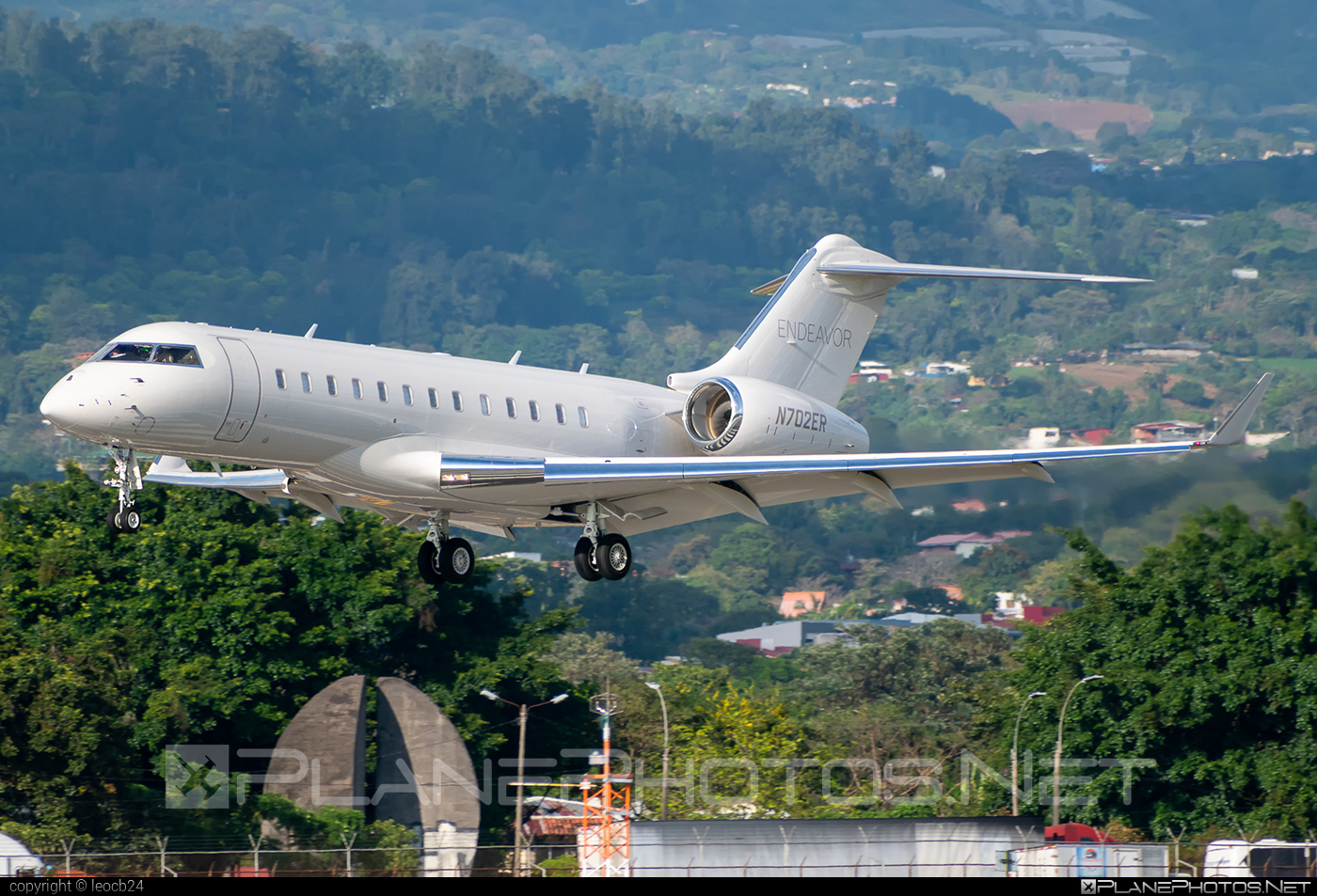 Bombardier Global 6000 (BD-700-1A10) - N702ER operated by Private operator #bd7001a10 #bombardier #bombardierGlobal #bombardierGlobal6000 #global6000