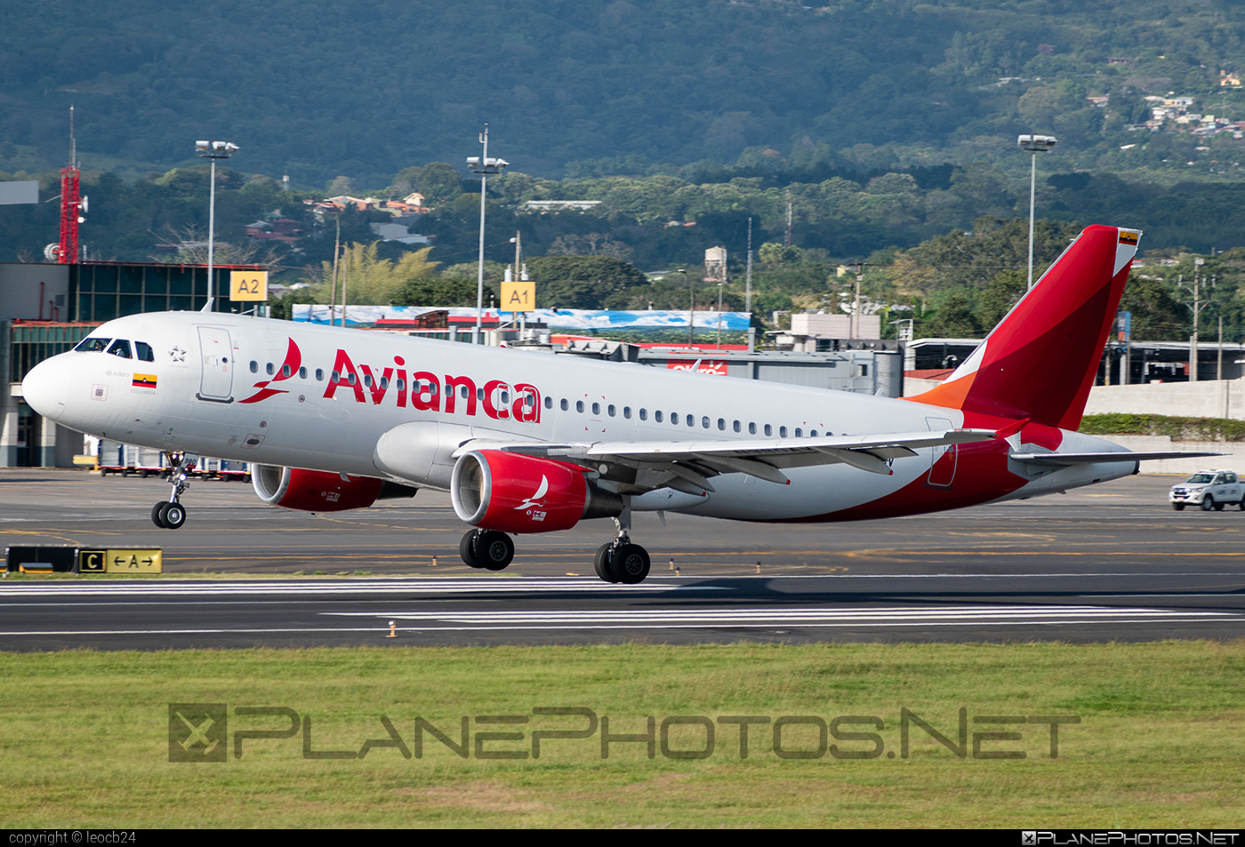 Airbus A320-214 - N980AV operated by Avianca #a320 #a320family #airbus #airbus320 #avianca