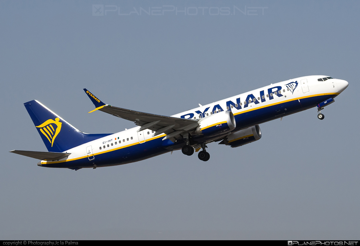 Boeing 737-8 MAX - EI-IHT operated by Ryanair #b737 #b737max #boeing #boeing737 #ryanair