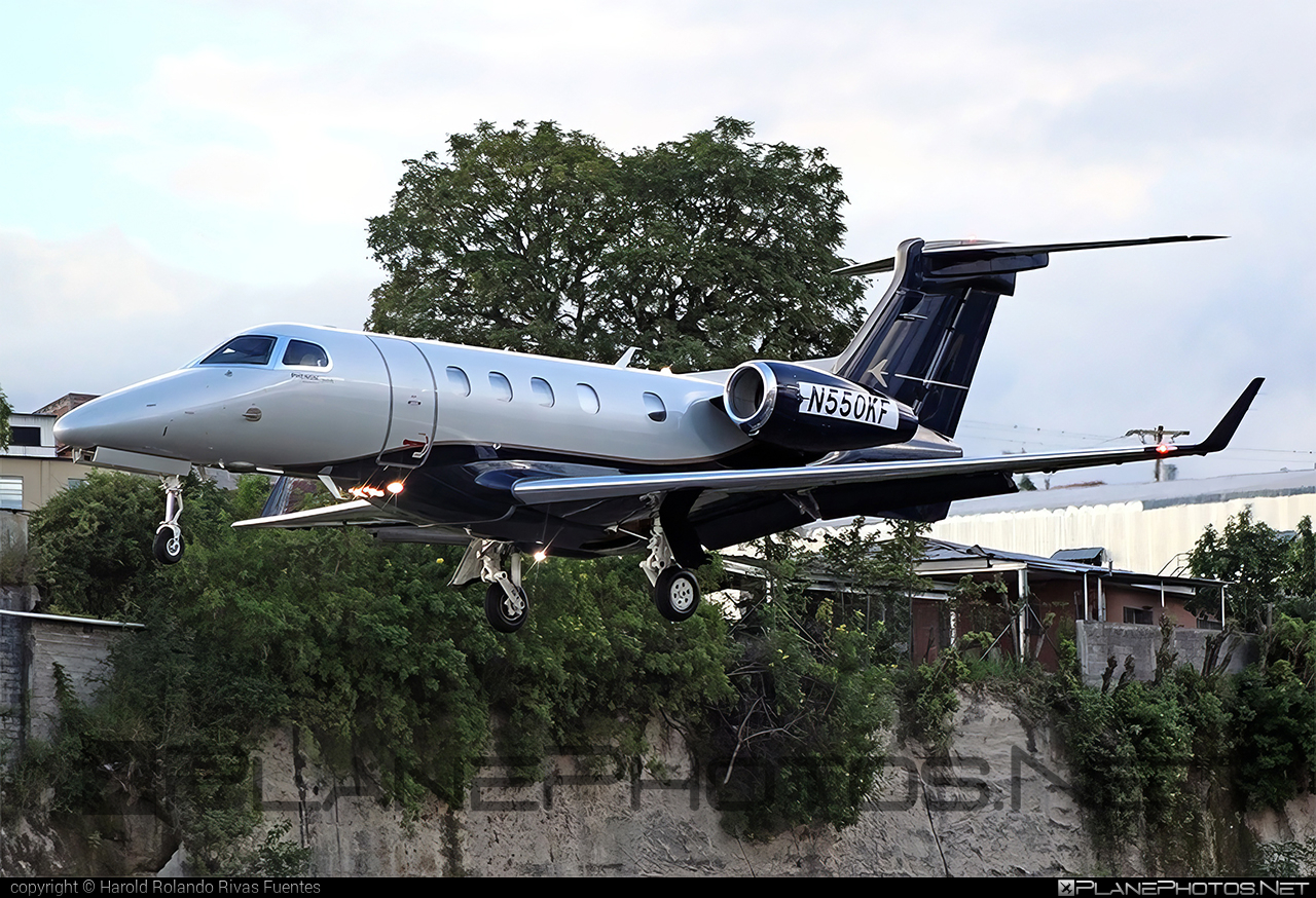 Embraer Phenom 300 (EMB-505) - N550KF operated by Private operator #emb505 #embraer #embraer505 #embraerphenom #embraerphenom300 #phenom300