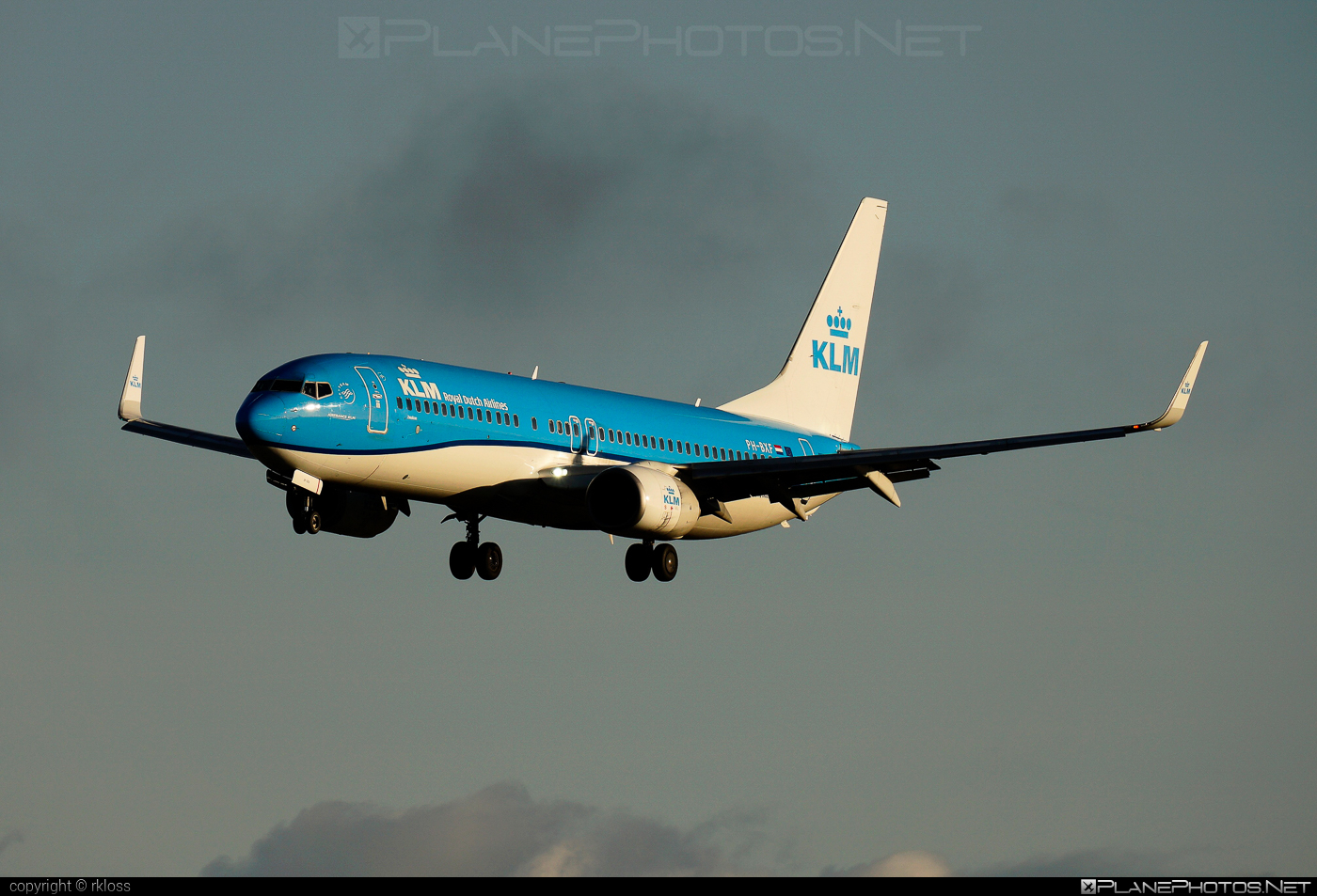 Boeing 737-800 - PH-BXF operated by KLM Royal Dutch Airlines #b737 #b737nextgen #b737ng #boeing #boeing737 #klm #klmroyaldutchairlines #royaldutchairlines