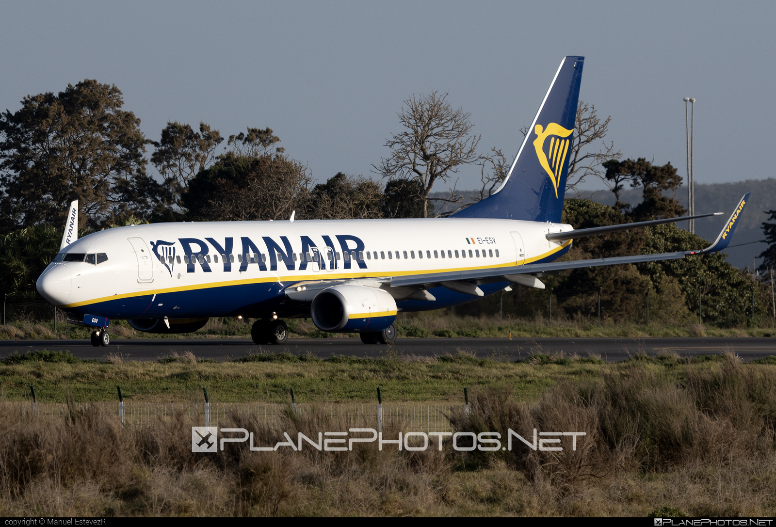 Boeing 737-800 - EI-ESV operated by Ryanair #b737 #b737nextgen #b737ng #boeing #boeing737 #ryanair