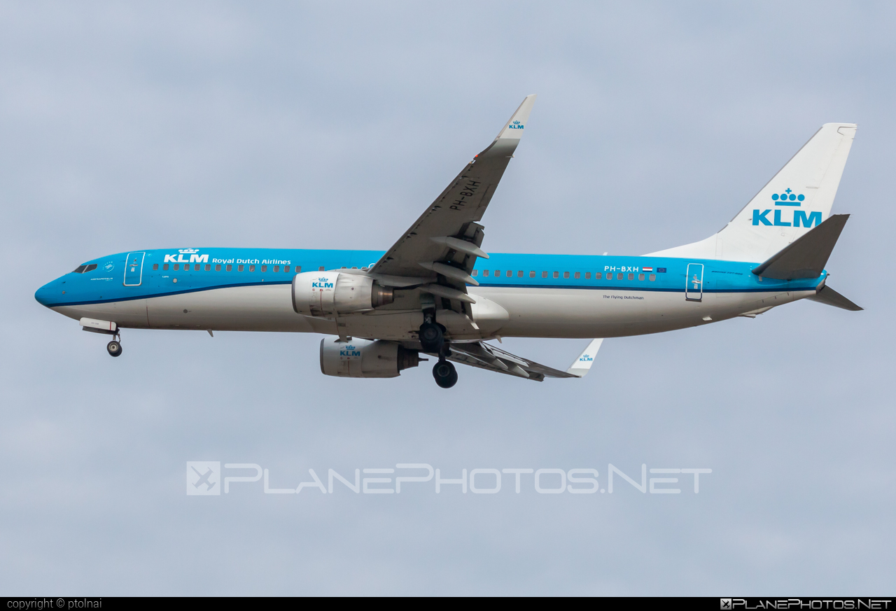 Boeing 737-800 - PH-BXN operated by KLM Royal Dutch Airlines #b737 #b737nextgen #b737ng #boeing #boeing737 #klm #klmroyaldutchairlines #royaldutchairlines