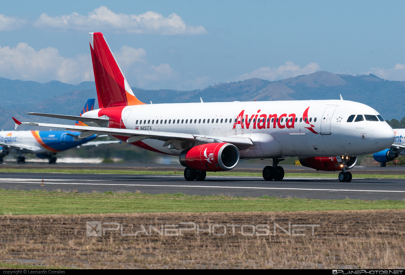 Airbus A320-233 - N493TA operated by Avianca Costa Rica #AviancaCostaRica #a320 #a320family #airbus #airbus320 #avianca