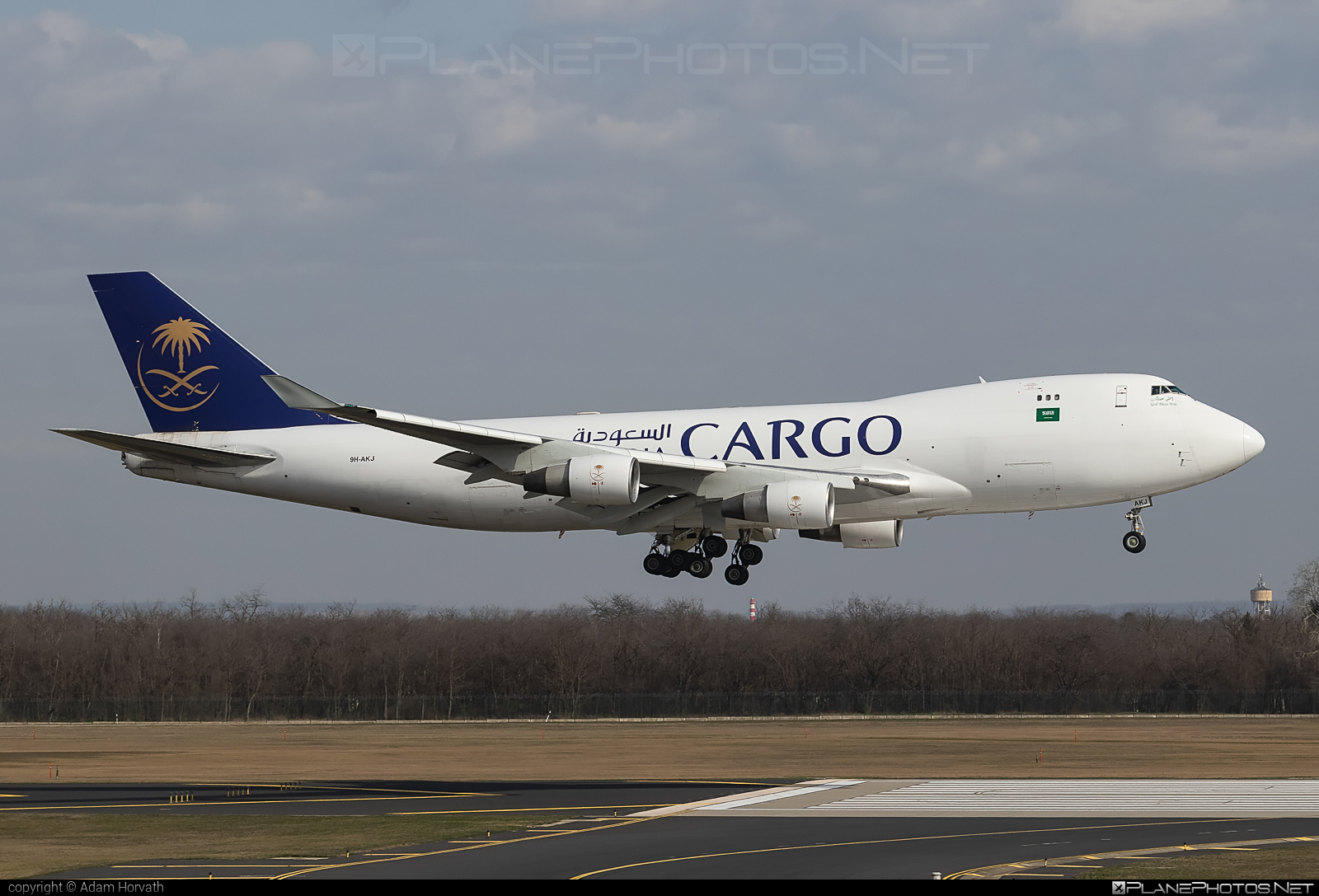 Boeing 747-400F - 9H-AKJ operated by Saudi Arabian Airlines Cargo #b747 #boeing #boeing747 #jumbo