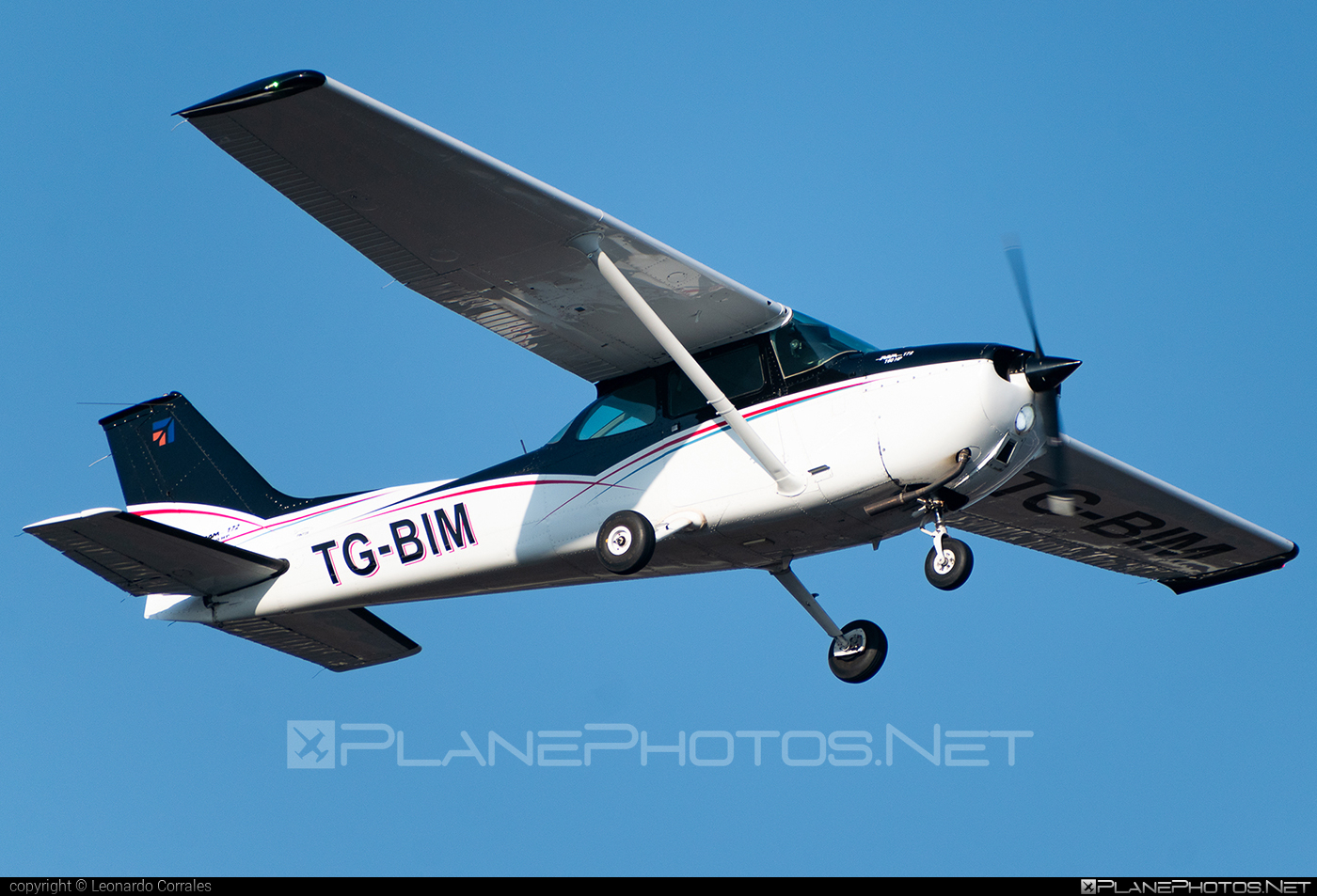 Cessna 172N Skyhawk II - TG-BIM operated by Private operator #cessna #cessna172 #cessna172n #cessna172nskyhawk #cessna172skyhawk #cessnaskyhawk