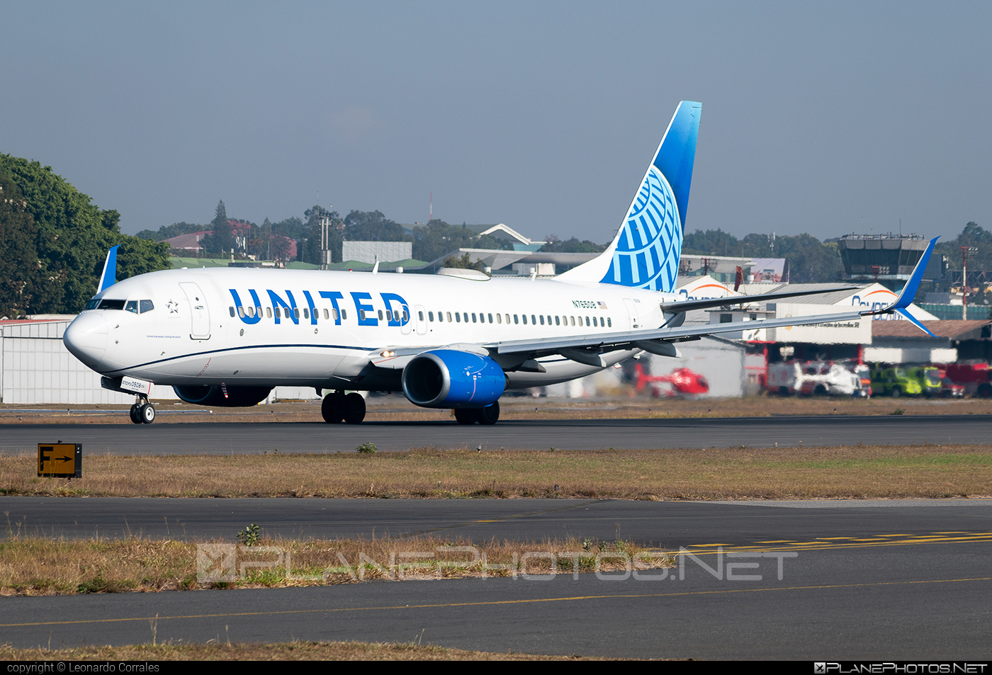 Boeing 737-800 - N76508 operated by United Airlines #b737 #b737nextgen #b737ng #boeing #boeing737 #unitedairlines