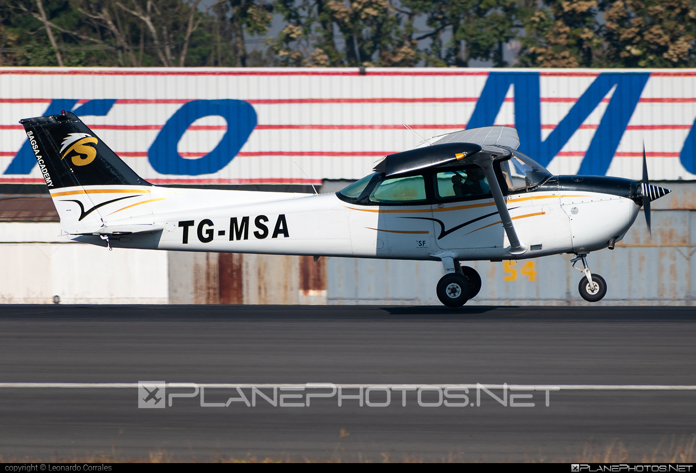 Cessna 172M Skyhawk II - TG-MSA operated by SAGSA Academy #cessna #cessna172 #cessna172m #cessna172mskyhawk #cessna172skyhawk #cessnaskyhawk #sagsaAcademy #skyhawkii