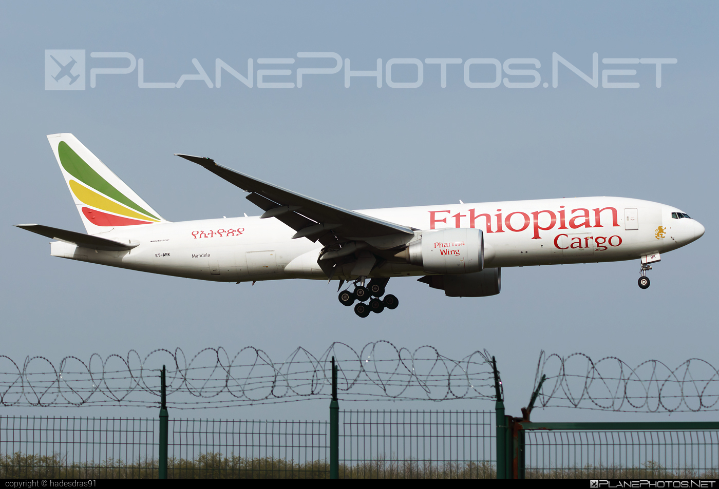 Boeing 777F - ET-ARK operated by Ethiopian Cargo #b777 #b777f #b777freighter #boeing #boeing777 #tripleseven