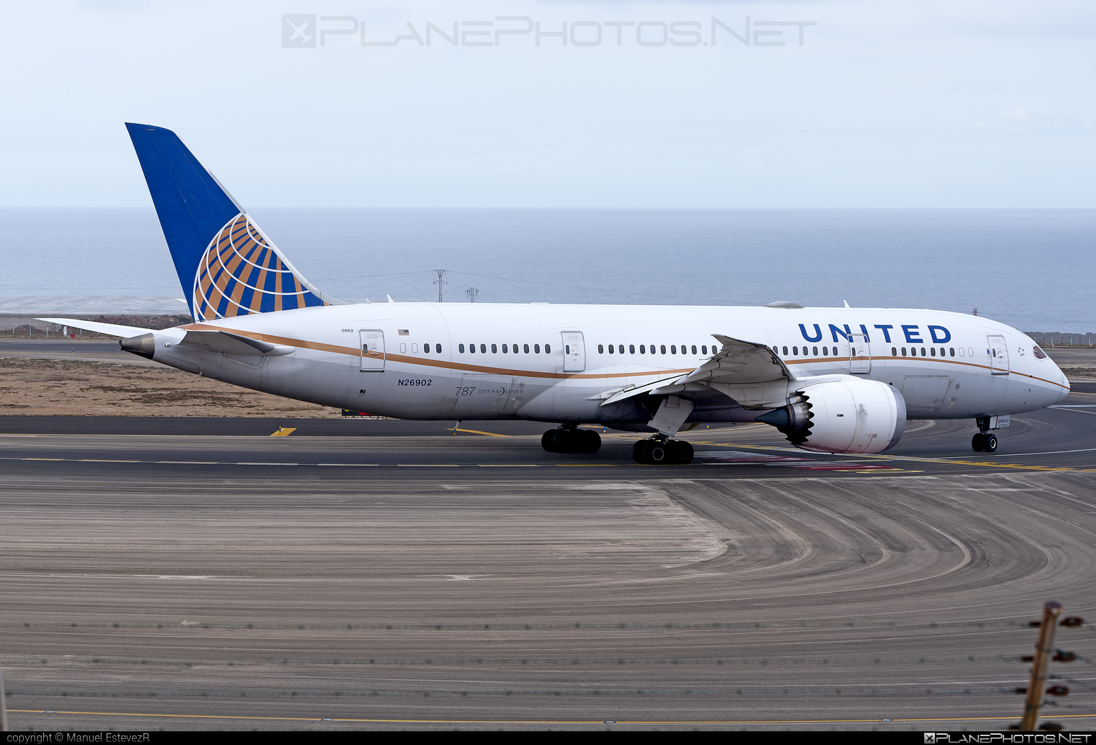 Boeing 787-8 Dreamliner - N26902 operated by United Airlines #b787 #boeing #boeing787 #dreamliner #unitedairlines