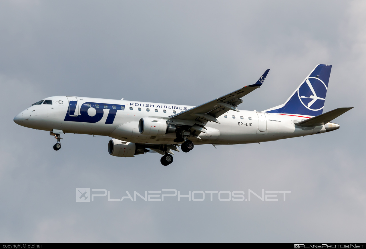 Embraer E170STD (ERJ-170-100STD) - SP-LIQ operated by LOT Polish Airlines #e170 #embraer #embraer170 #embraer170std #erj170 #erj170100 #erj170100std #erj170std #lot #lotpolishairlines