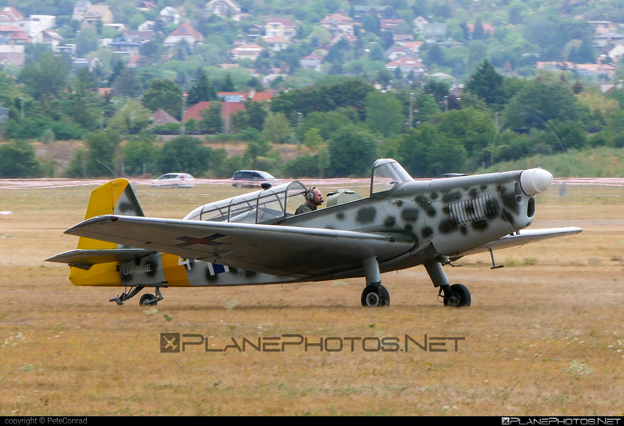 OM-MHE - Zlin Z-226MS Trenér operated by Aeroklub Martin taken by