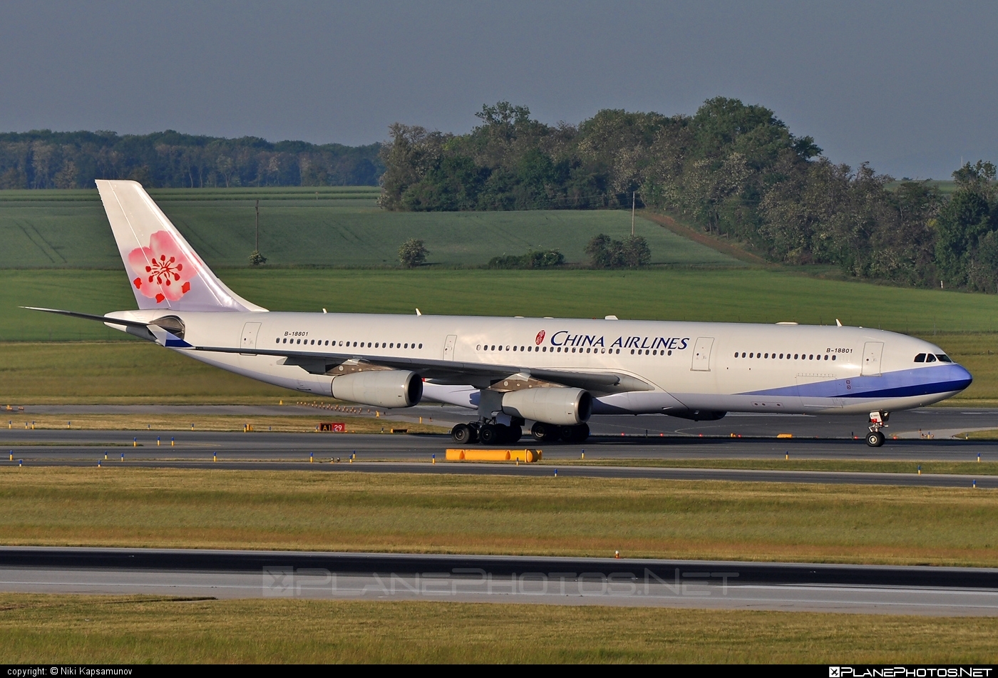 Airbus A340-313E - B-18801 operated by China Airlines #a340 #a340family #airbus #airbus340 #chinaairlines
