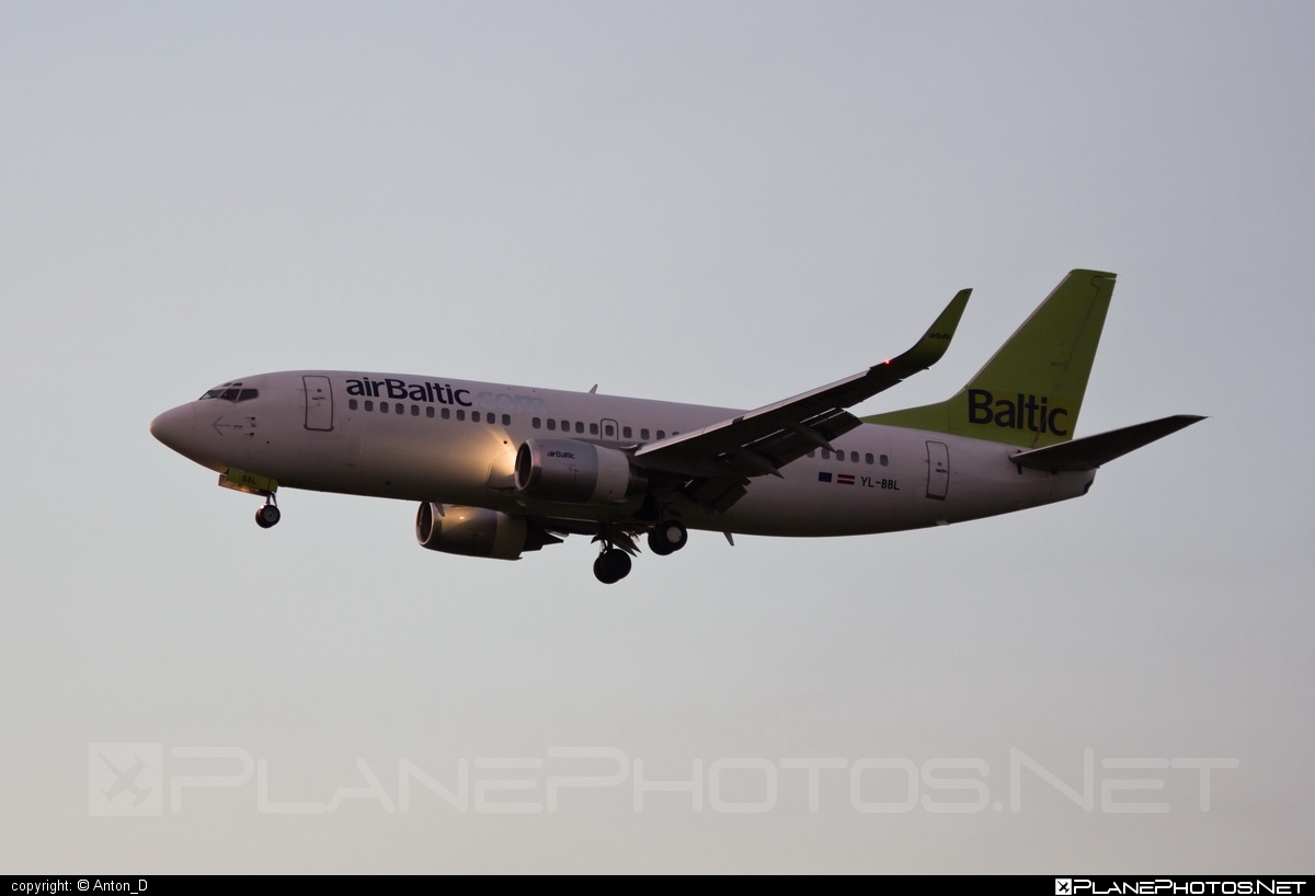 Boeing 737-300 - YL-BBL operated by Air Baltic #airbaltic #b737 #boeing #boeing737