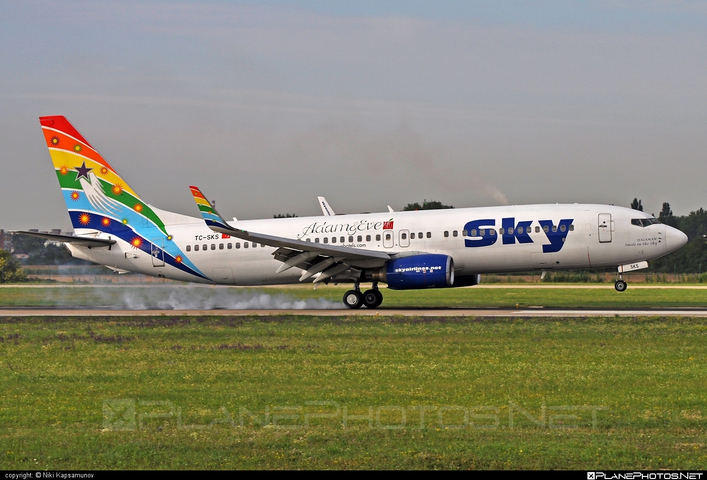 Boeing 737-800 - TC-SKS operated by Sky Airlines #b737 #b737nextgen #b737ng #boeing #boeing737