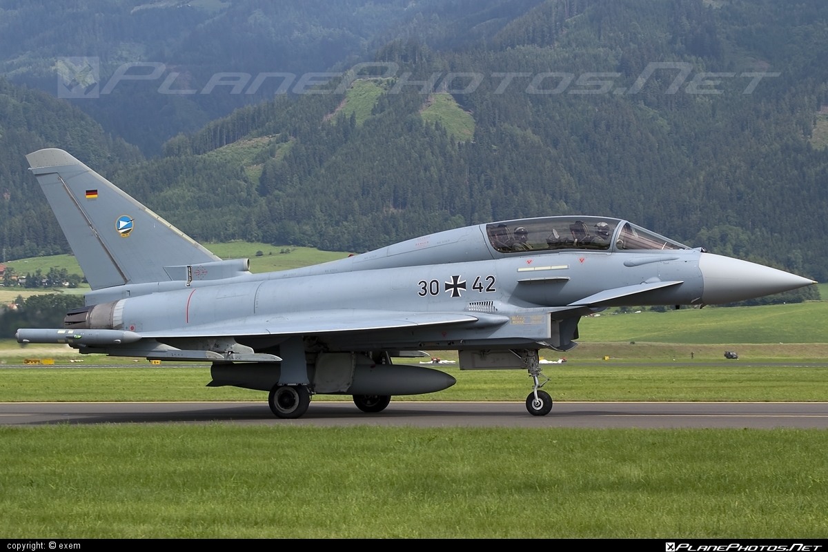 Eurofighter Typhoon T - 30+42 operated by Luftwaffe (German Air Force) #GermanAirForce #airpower #airpower2009 #ef2000 #eurofighter #eurofightertyphoon #luftwaffe #typhoon #typhoont