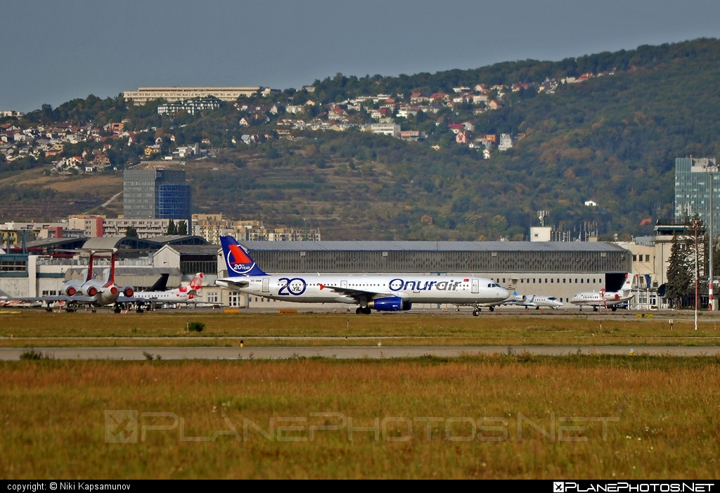 Airbus A321-111 - TC-ONS operated by Onur Air #a320family #a321 #airbus #airbus321