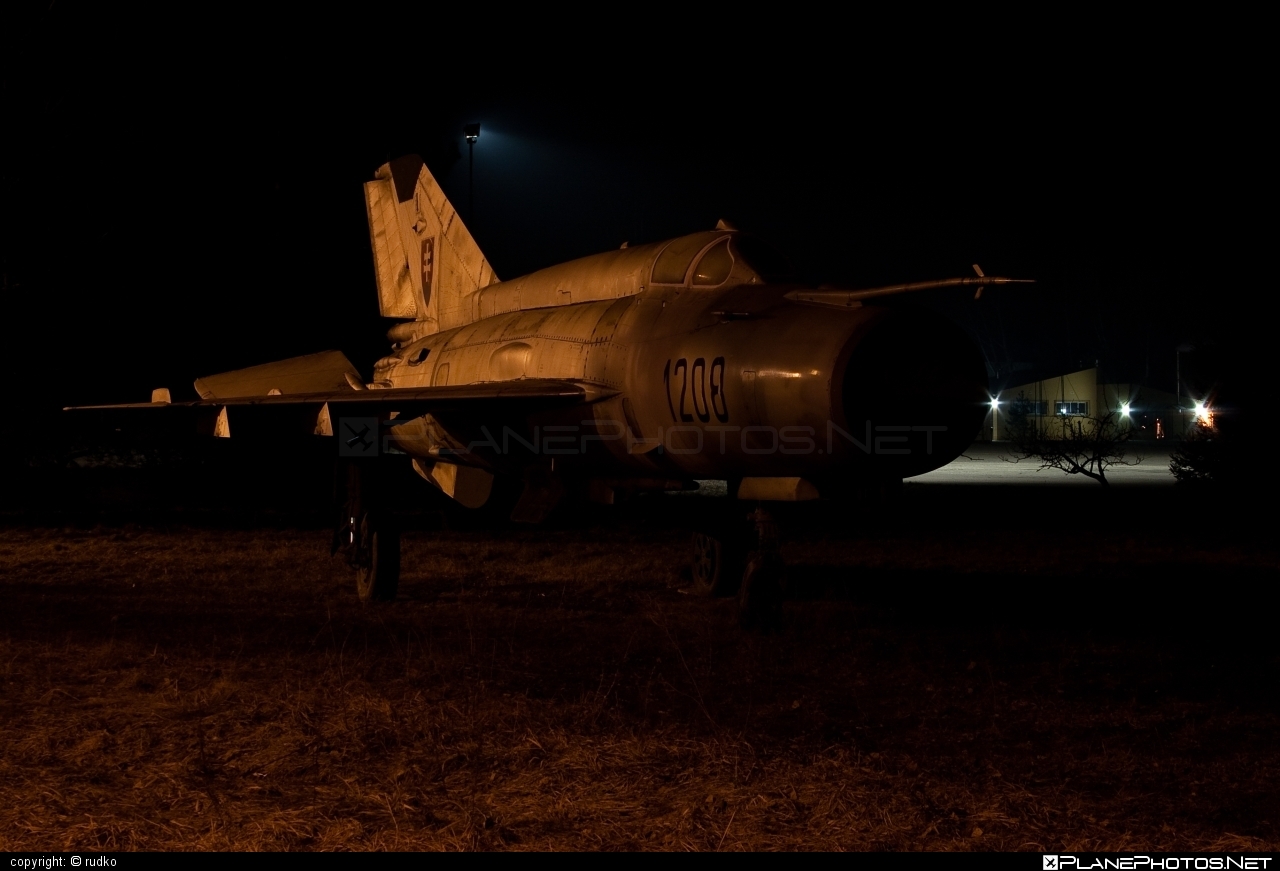 Mikoyan-Gurevich MiG-21MA - 1208 operated by Vzdušné sily OS SR (Slovak Air Force) #mig #mig21 #mig21ma #mikoyangurevich #slovakairforce #vzdusnesilyossr