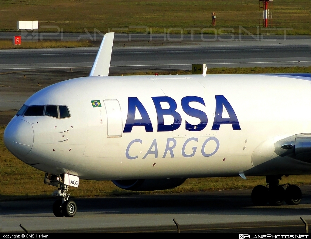 Boeing 767-300F - PR-ACG operated by ABSA Cargo Airline #b767 #b767f #b767freighter #boeing #boeing767
