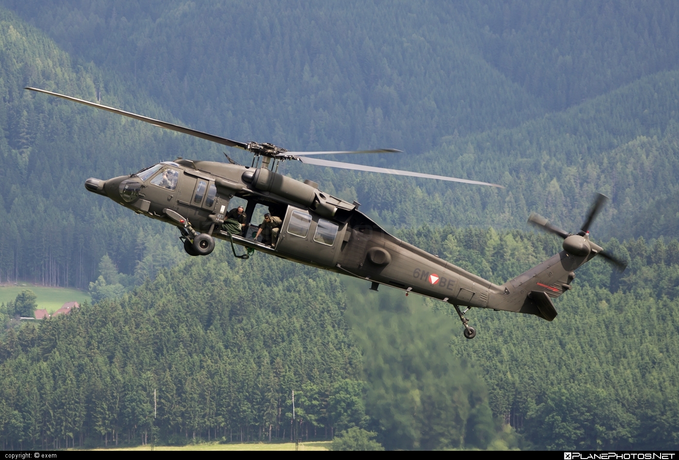 Sikorsky S-70A-42 Black Hawk - 6M-BE operated by Österreichische Luftstreitkräfte (Austrian Air Force) #airpower #airpower2013 #austrianairforce #blackhawk #s70 #s70a42 #s70a42blackhawk #sikorsky #sikorskys70