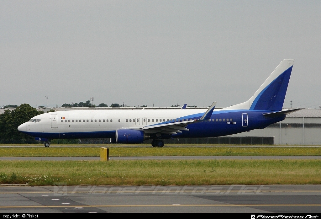 Boeing 737-800 - YR-BIB operated by Blue Air #b737 #b737nextgen #b737ng #boeing #boeing737