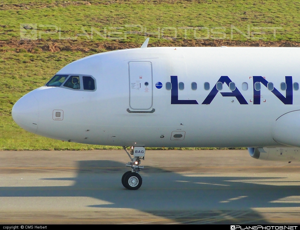 Airbus A320-232 - CC-BAG operated by LAN #a320 #a320family #airbus #airbus320